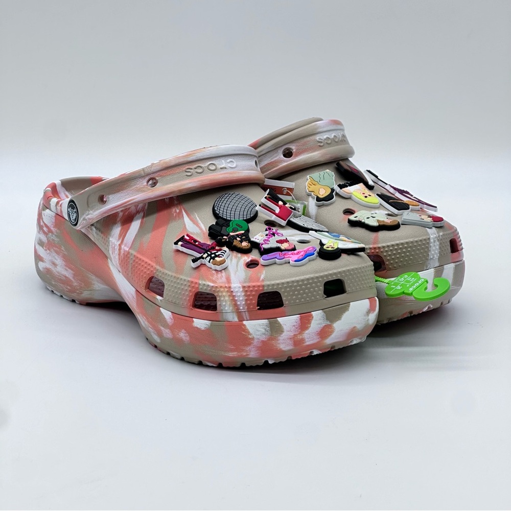 Crocs Classic Platform Marbled Clog. Size 10 - Picture 6 of 10